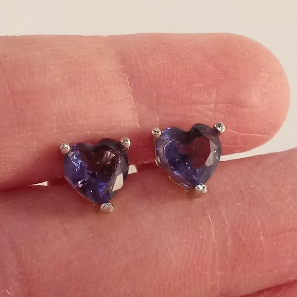 18K White Gold Plated Purple Heart Shape Diamond Zircon Stud Earrings 1.71ctw - Picture 6 of 6